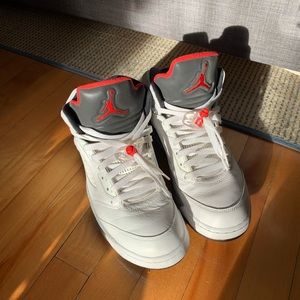 Air Jordan v retro white & black & university red